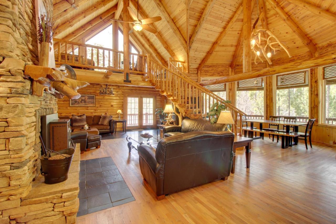 Lakeside Cabin On 2 Acres With Fire Pit And Hot Tub! Pinetop-Lakeside Exterior foto