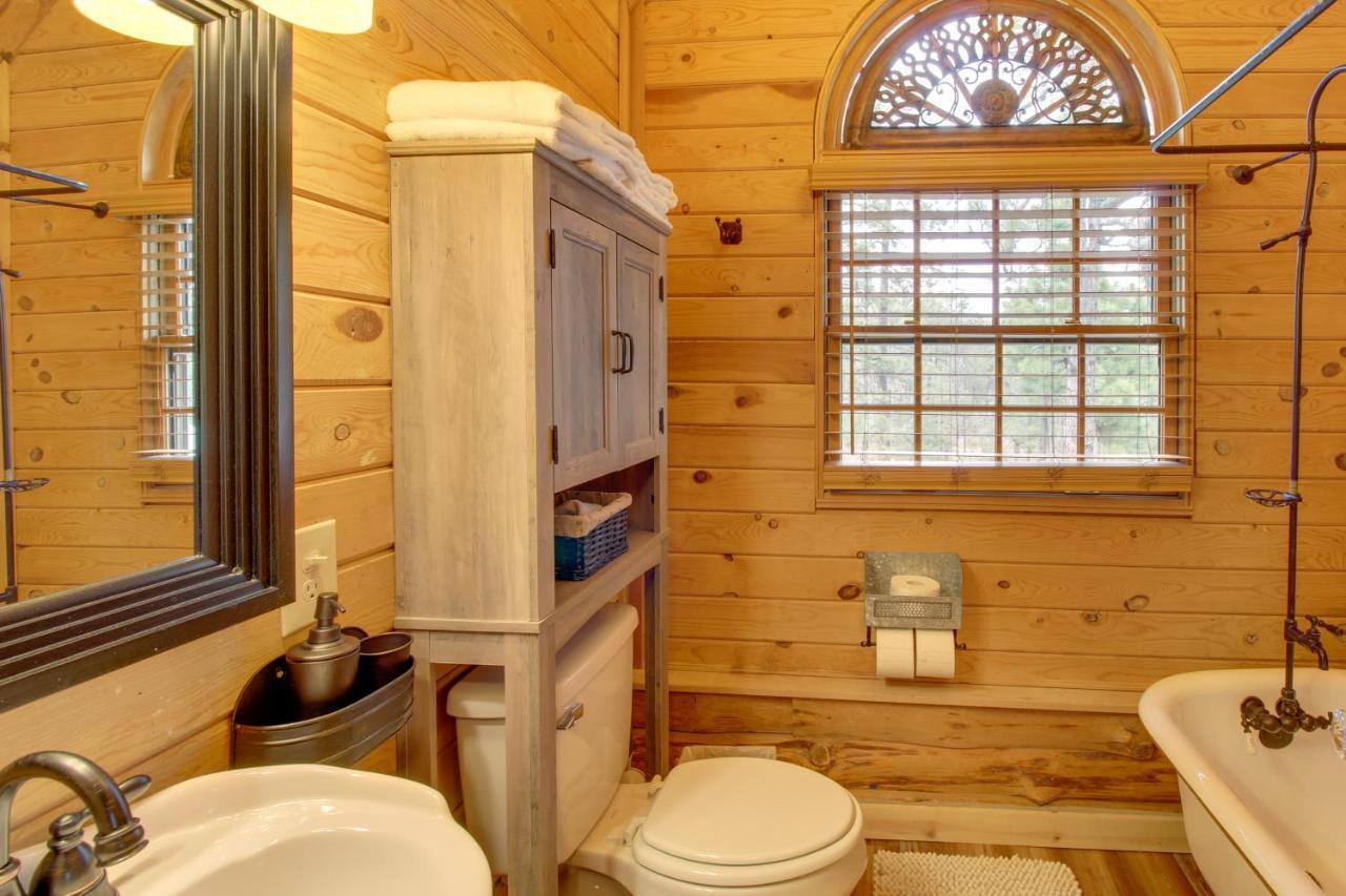 Lakeside Cabin On 2 Acres With Fire Pit And Hot Tub! Pinetop-Lakeside Exterior foto